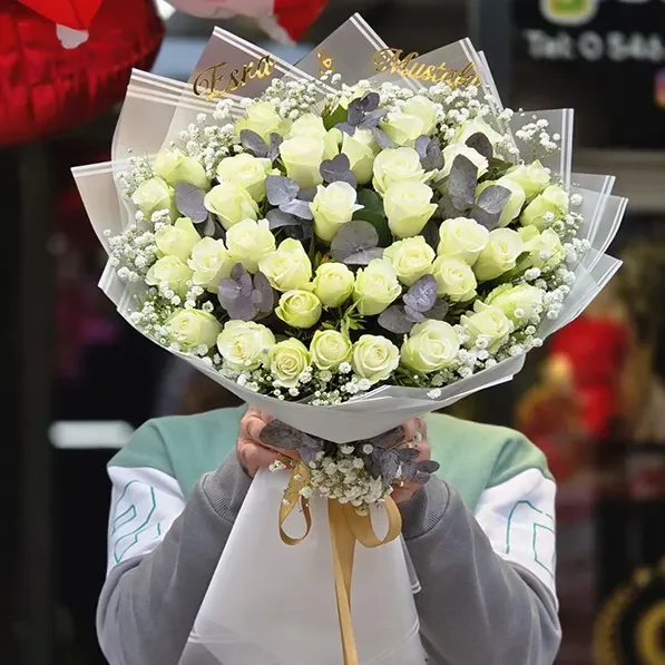 Beyaz Gül Buketi Sipariş Ver | Adanapapatyacicek.com